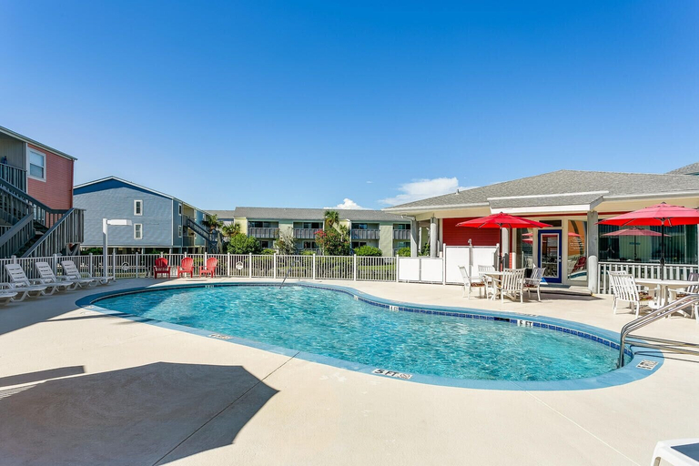 Sport & Beauty, Villas on the Gulf #E7 by Southern Vacation Rentals, Escambia