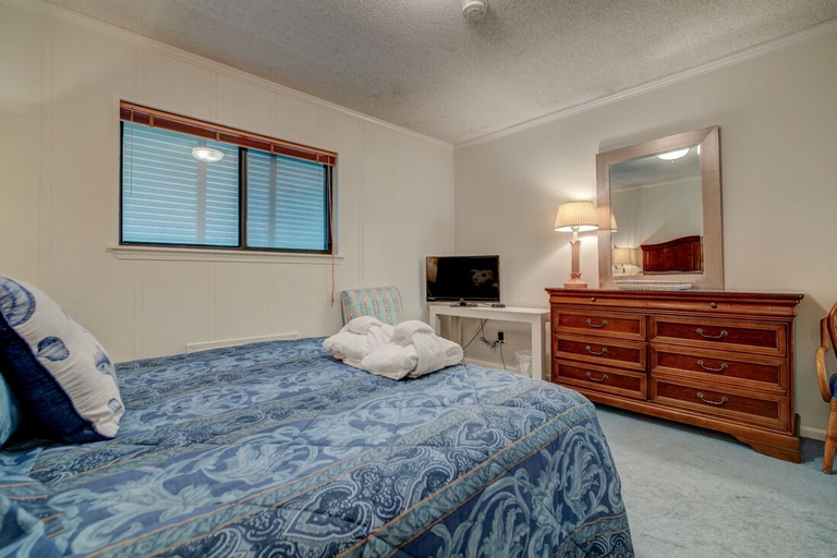 Bedroom 2, Ocean Dunes by Hilton Head Retreats, Beaufort