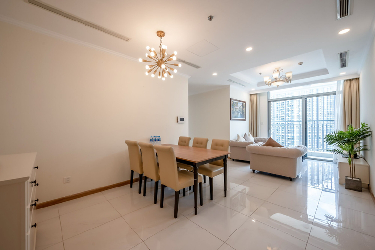 Dining Room 19