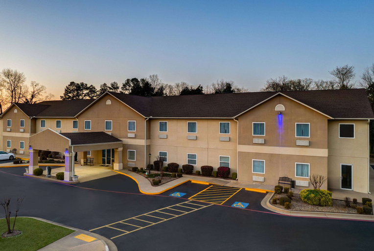 Days Inn & Suites by Wyndham Cabot, Lonoke