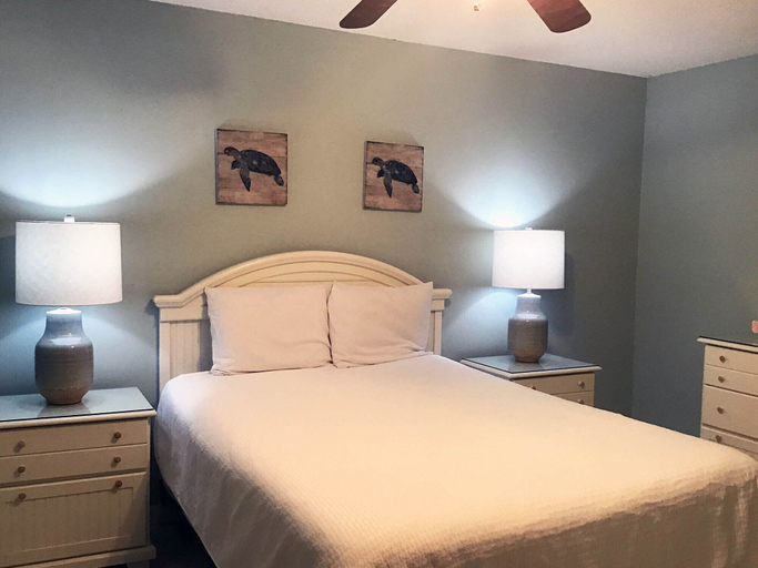 Bedroom 2, Cabana Club by Southern Vacation Rentals, Okaloosa
