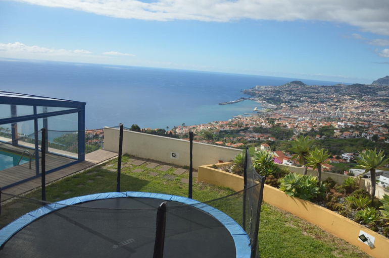 Others 2, Relax View, Funchal