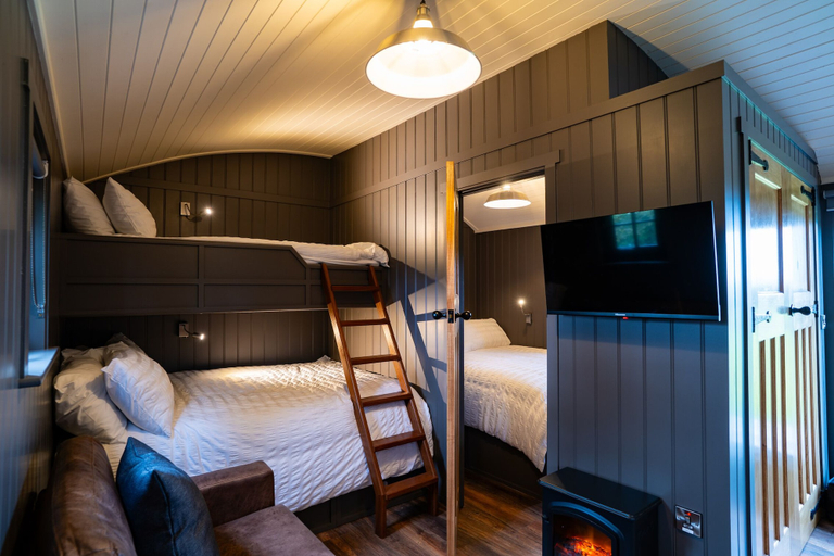 Bedroom, Charming Lodge in Limavady, Causeway Coast and Glens