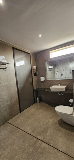 Bathroom 4, The premier gir resort , Gir Somnath