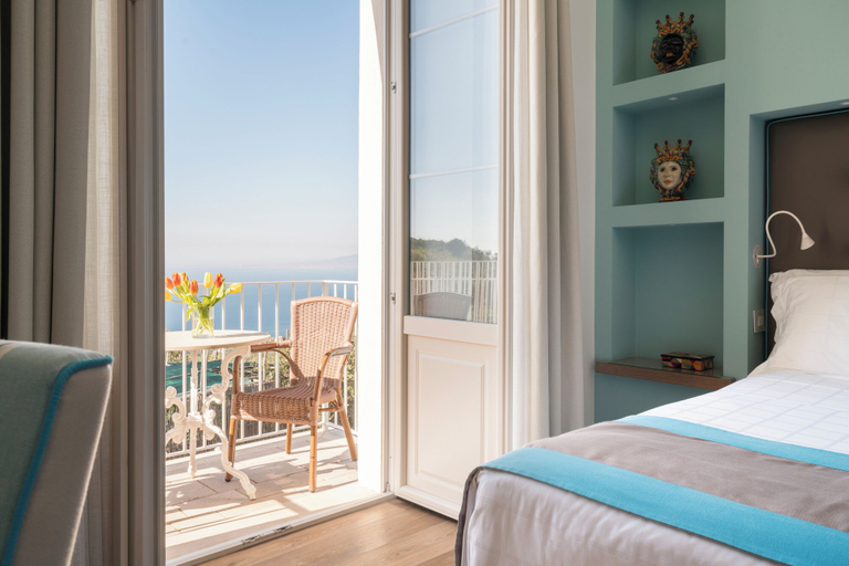 Bedroom 4, Relais Palazzo del Barone, Napoli
