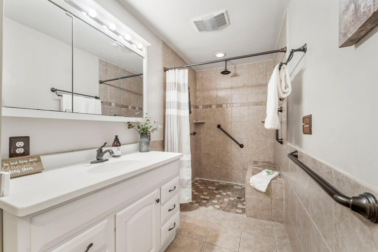 Bathroom 4, Spring Special Canal View Ocean Pool 0 Clean FEE, Bay
