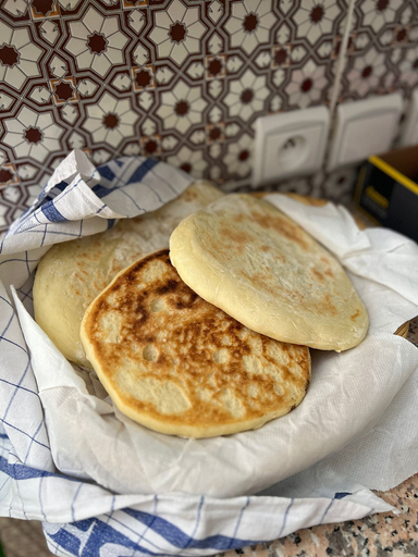 Food & Drinks 5, ART POiNT GUESTHOUSE, Agadir-Ida ou Tanane