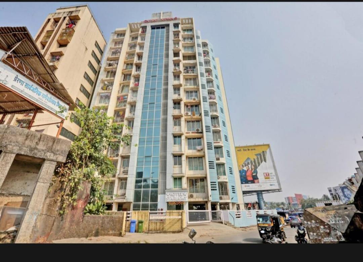 Others 4, Hotel Star Light, Mumbai Suburban