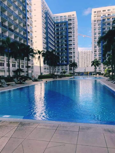 Swimming Pool 4