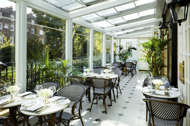 Food & Drinks 5, The Montague On The Gardens, London