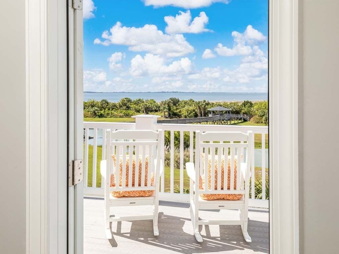 Point of View, Chatham