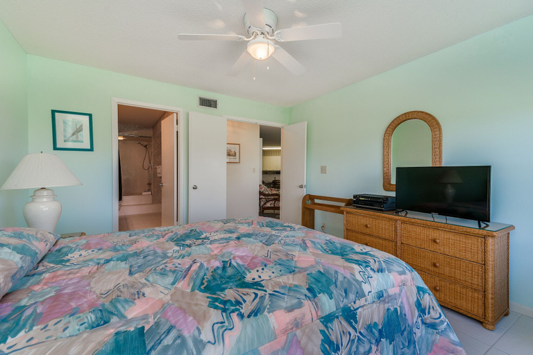 Bedroom 3, Vista Verde North, Pinellas