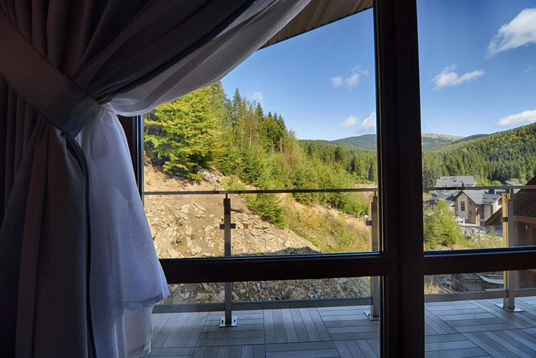 Others 3, Karpatski Hotel & Spa, Nadvirnians'kyi