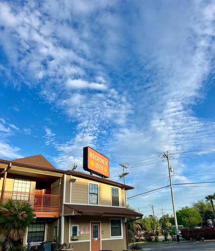 Exterior & Views 1, Regency Inn - Fort Sam Houston, Bexar