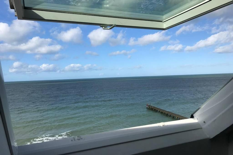 Exterior & Views 4, Appartement front mer proche omaha & utah beach - 3, Calvados