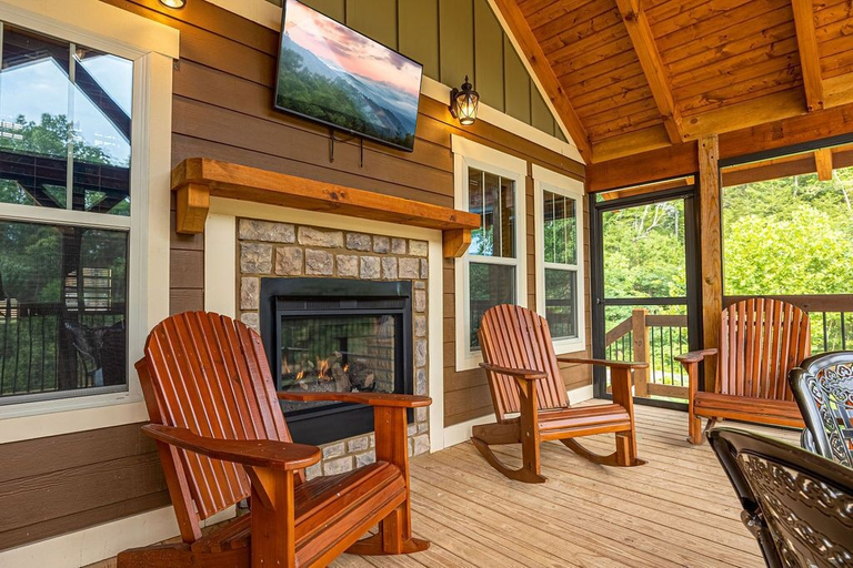 Others 5, Brandon`s Mountain Retreat, Sevier