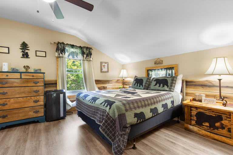 Bedroom 3, Hidden Mountain View, Sevier