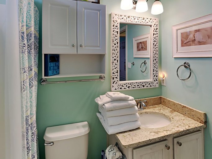Bathroom, Sunset Cottages #1A by Southern Vacation Rentals, Okaloosa