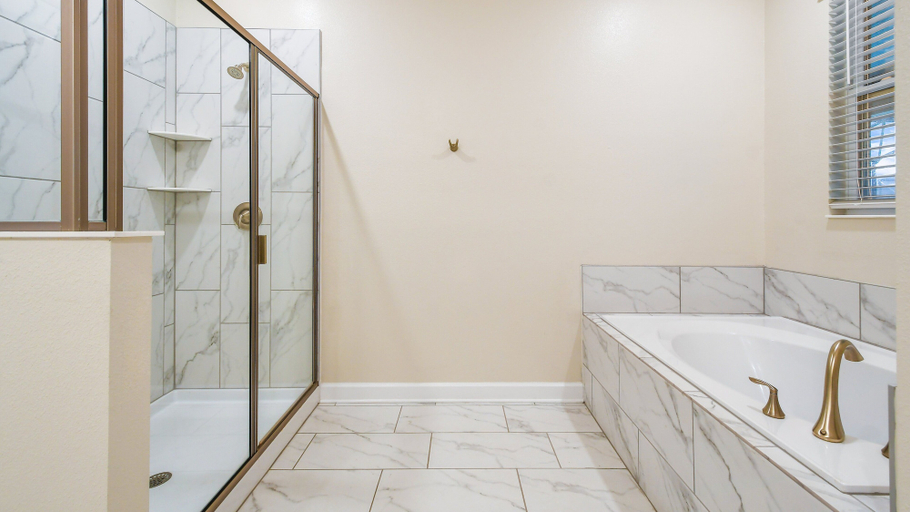 Bathroom 3, Storey Lake 9BR Wonderland Home 2852, Osceola
