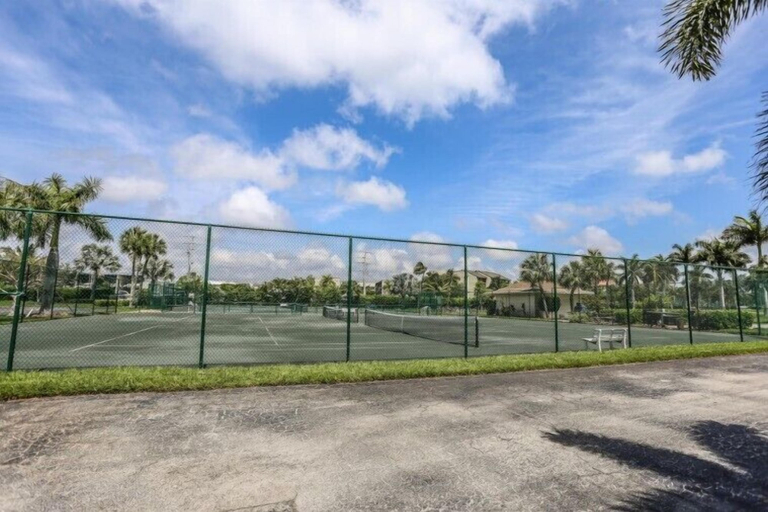 Exterior & Views, Estero Beach and Tennis 705c, Lee
