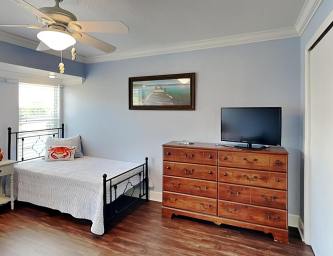 Bedroom 3, The Sea Star, Lee