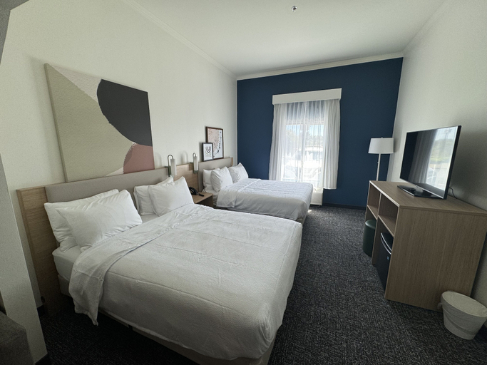 Bedroom 2, Spark by Hilton Commerce, GA, Banks