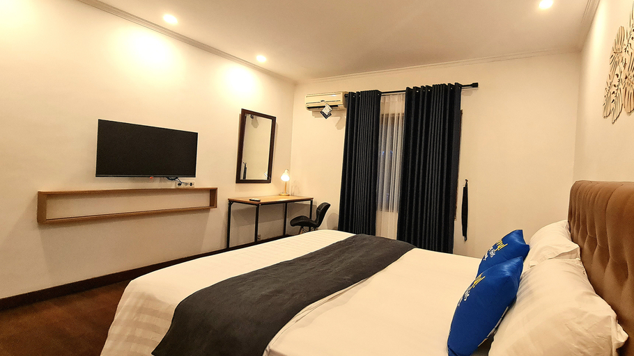 Bedroom 1, IOTEL Dharmawangsa (temporarily closed), South Jakarta