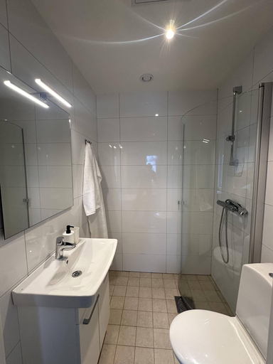 Bathroom 4, Edsviken Hotell AB, Sollentuna