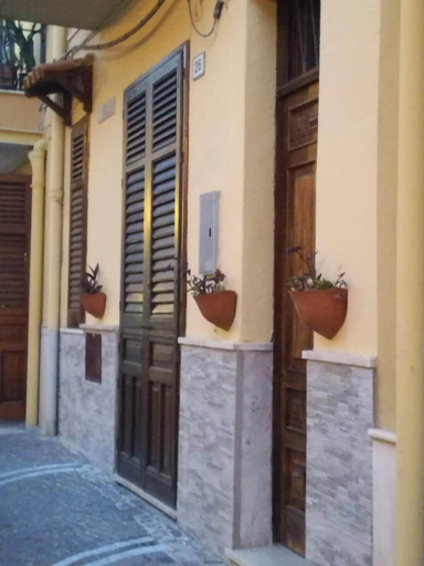 Exterior & Views 2, La Gorgone city center apartments, Palermo