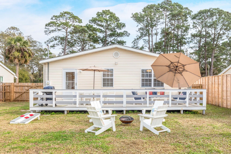 Exterior & Views 2, Bowline Bungalow Tybee Vacation Rentals, Chatham