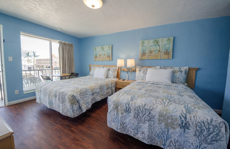 Bedroom 4, Surf Comber Motel, Cape May