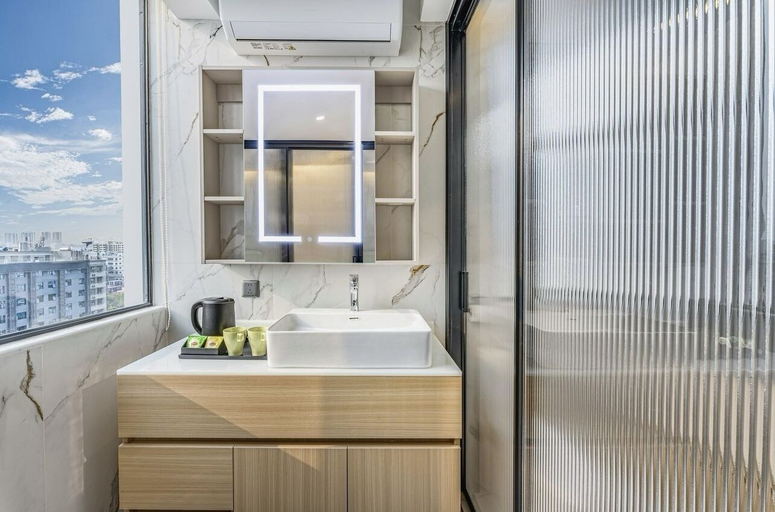 Bathroom 3, BAIHENG HOTEL, Shenzhen
