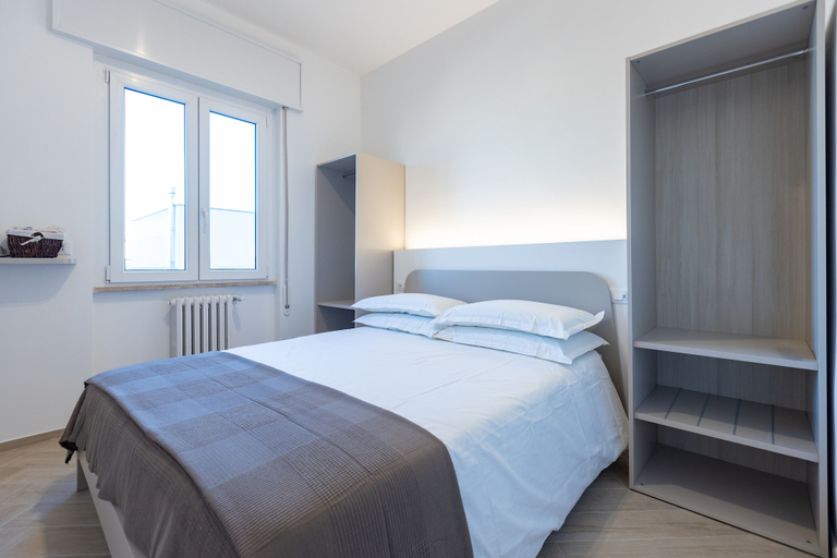 Bedroom 2, B&B Porta del Salento, Brindisi