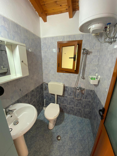 Bathroom 3, Panorama Sea View Apartments, Vlorës