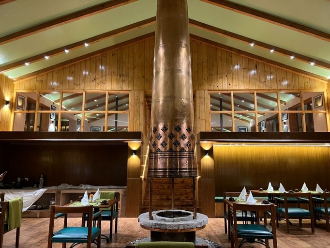 Food & Drinks 4, Mountain Lodges of Nepal - Phakding, Sagarmatha