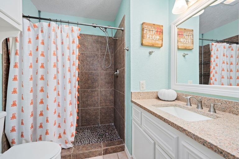 Bathroom 4, Redfish Cottage, Aransas