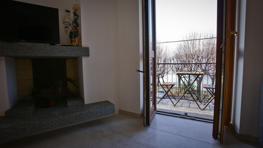 Exterior view 4, Casa della Vittoria, Varese