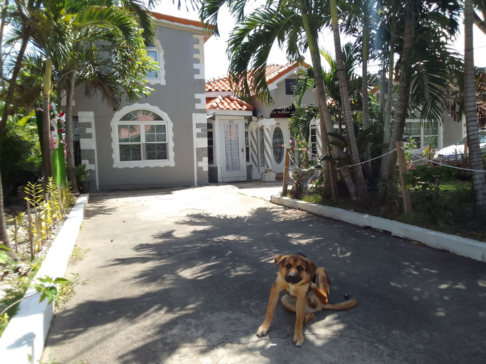 Exterior & Views 2, The Dream Nest At Csompo Silver Manor
