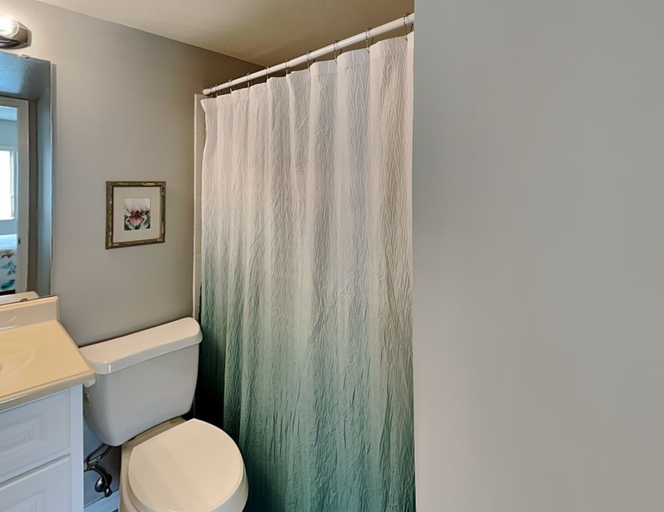 Bathroom 3, Ocean & Racquet by Distinctive Beach Rentals, Saint Johns