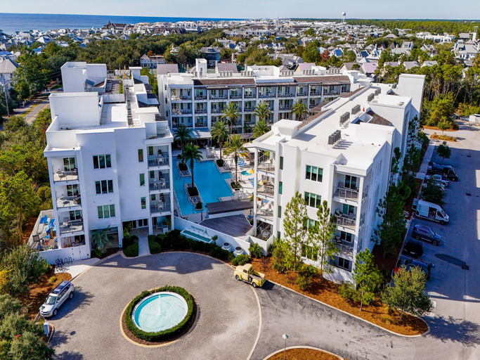 Exterior & Views 2, The Pointe by Southern Vacation Rentals, Walton