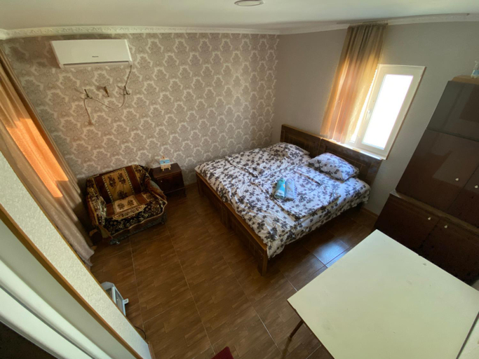 Others 3, Aloha House, Akhaltsikhe