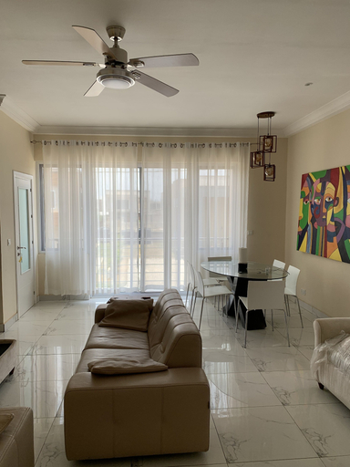 Others 5, Luxury for You, Tema