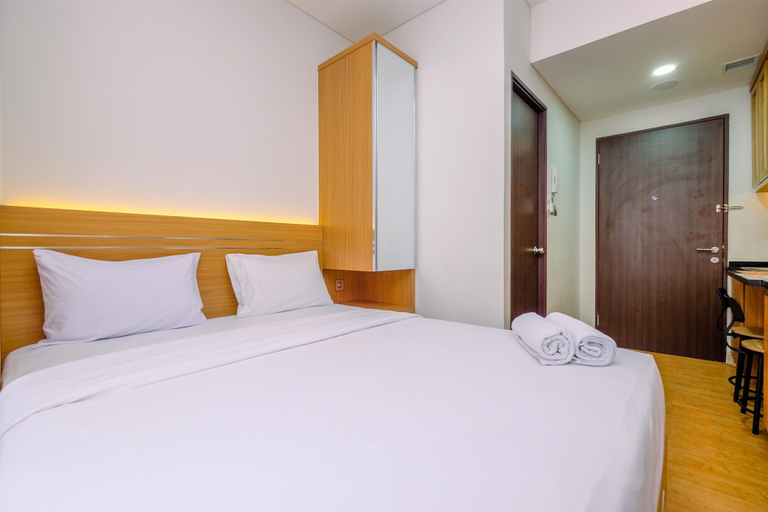 Bedroom 4, Comfort And Best Deal Studio Room Transpark Cibubur Apartment, Depok
