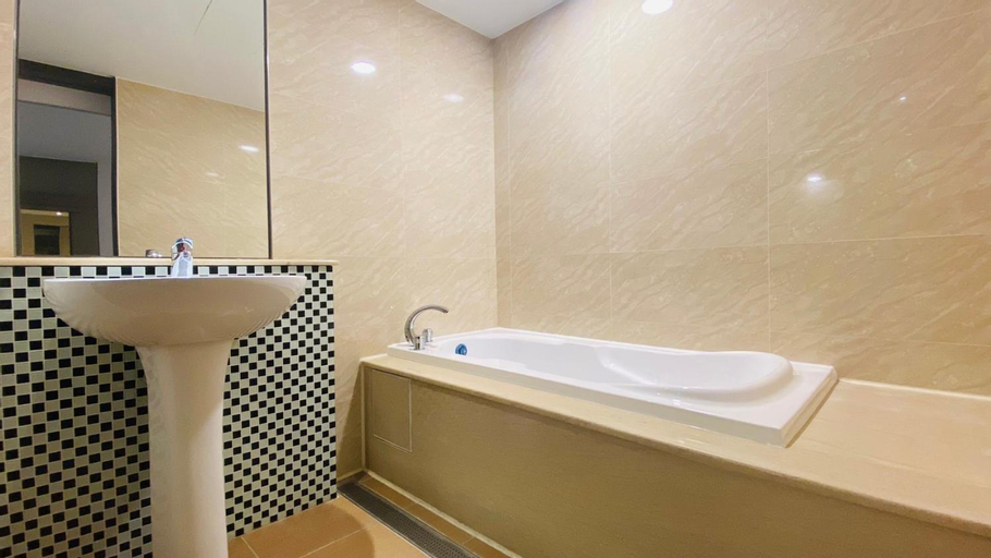 Bathroom 4