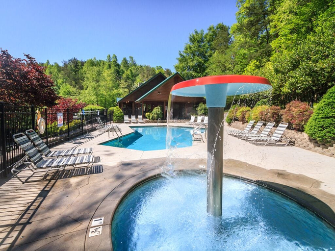Sport & Beauty 5, Above the Clouds by Jackson Mountain Homes, Sevier
