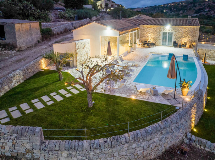 Sport & Beauty 2, Villa Domus Sicilia - Charming Living, Ragusa