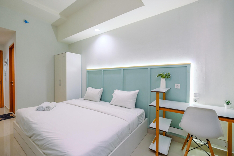Bedroom 4, Minimalist Studio Apartment At Evenciio Margonda, Depok