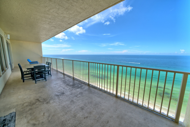 Others 1, Wondrous Condo with Beach Access and Poolside Beach - Unit 2103 by RedAwning, Bay