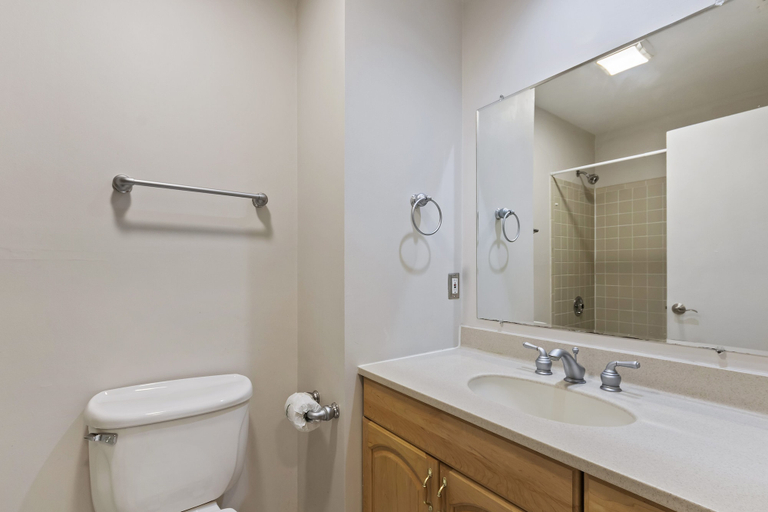 Bathroom 4, Tennismaster 505, Beaufort