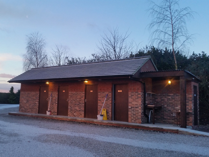 Exterior & Views 2, The Little Hide - Adult Only Camping Pods, York